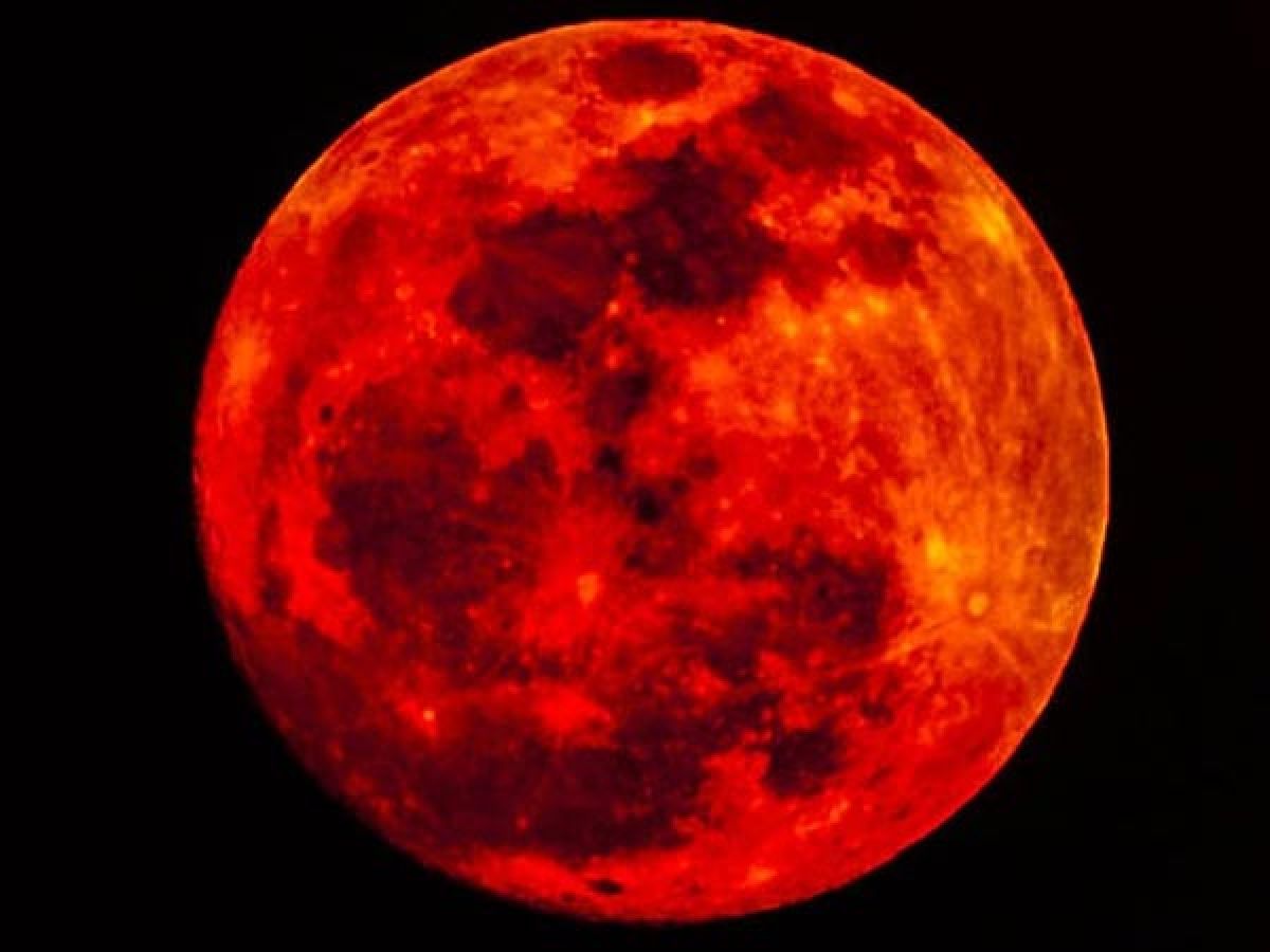 When is the next blood moon